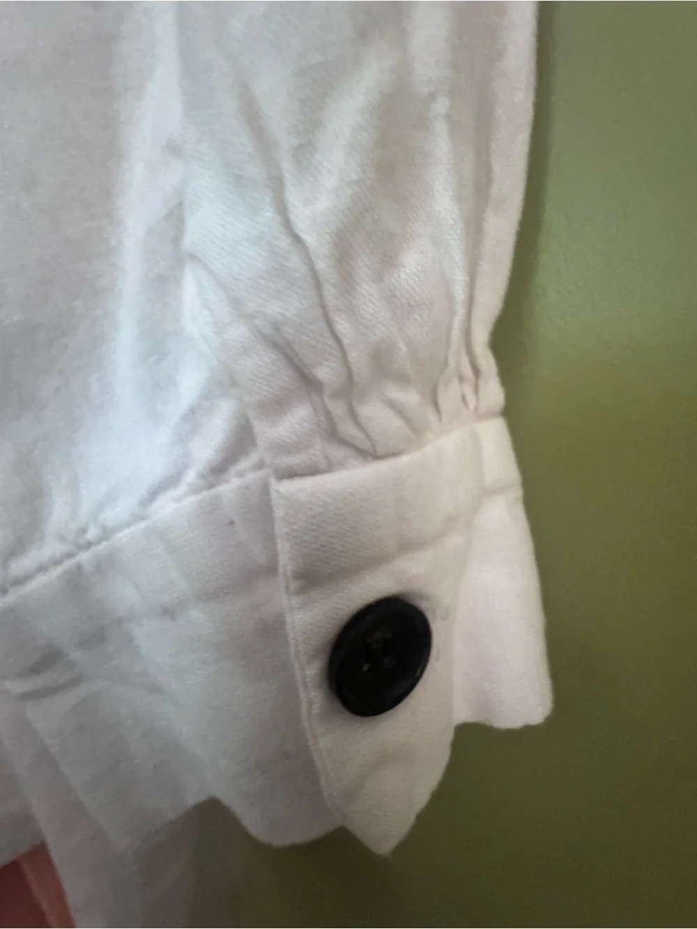 Women’s White Button-Front V-Neck Blouse